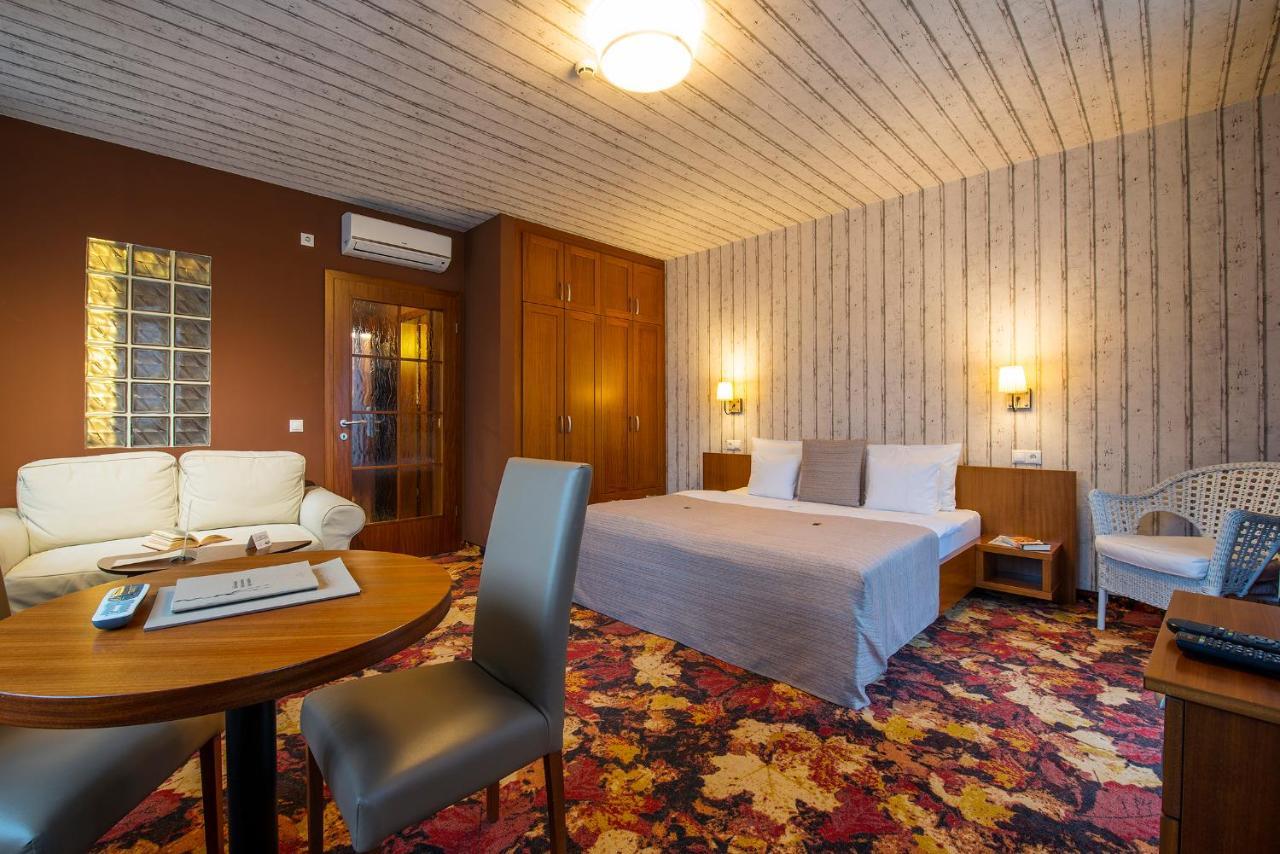 Hotel Lajta Park Mosonmagyaróvár Exteriér fotografie