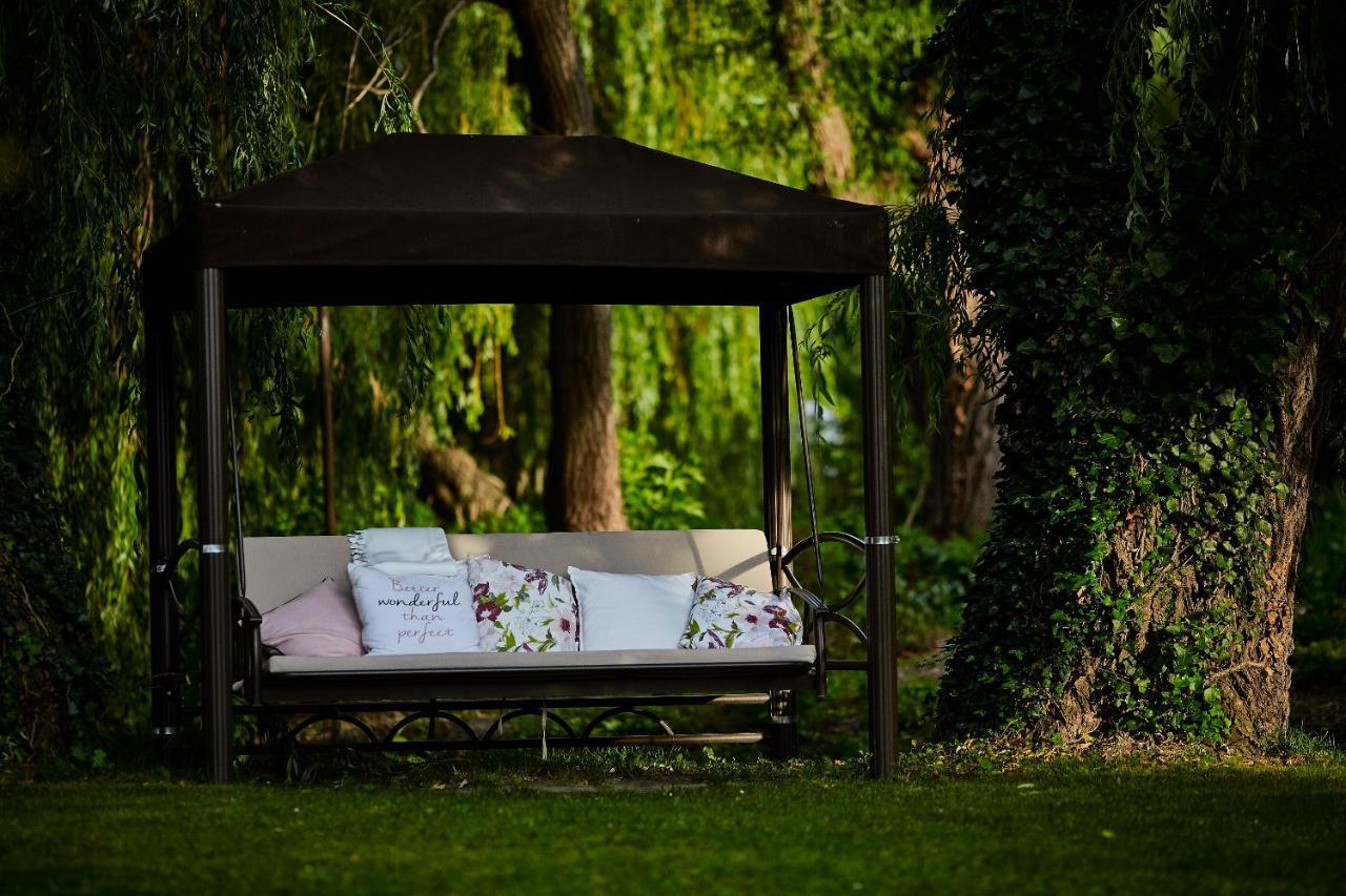 Hotel Lajta Park Mosonmagyaróvár Exteriér fotografie